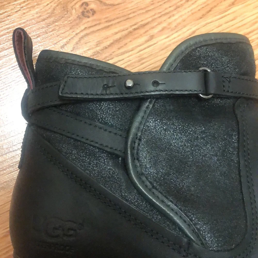 Ugg Emalie Black Waterproof Boot